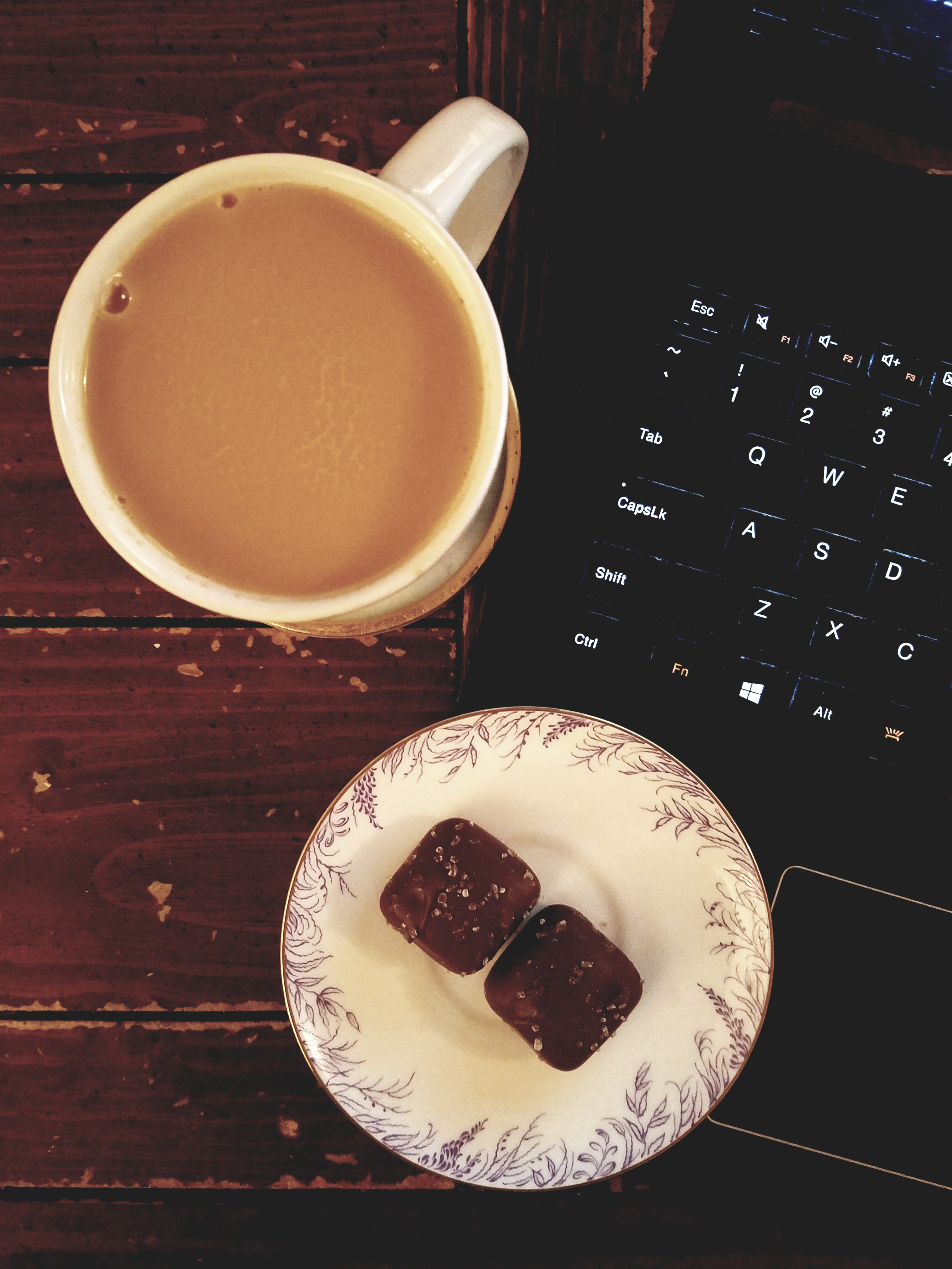 tea, chocolate, laptop