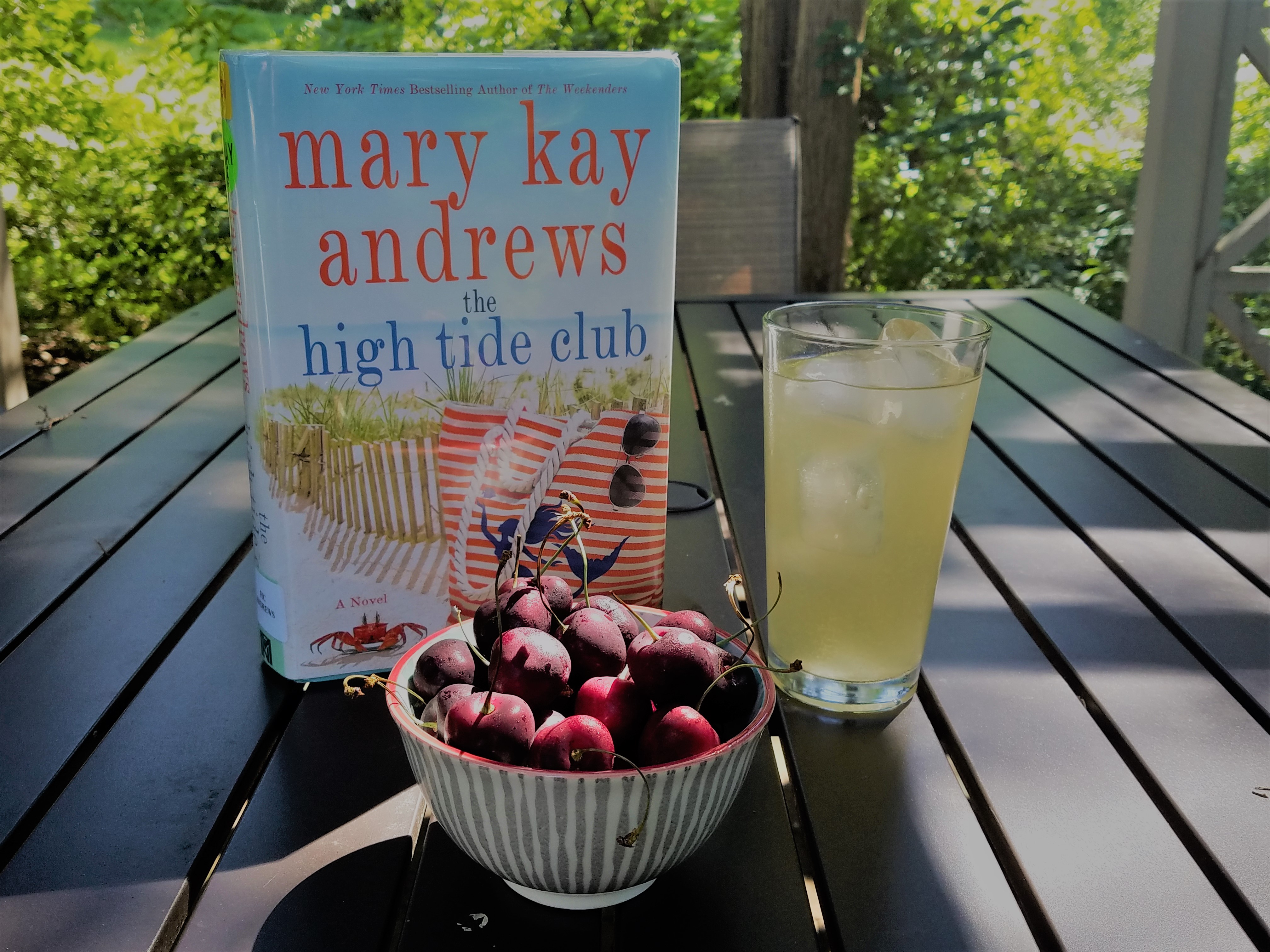 Book Cover shot of THE HIGH TIDE CLUB by Mary Kay Andrews