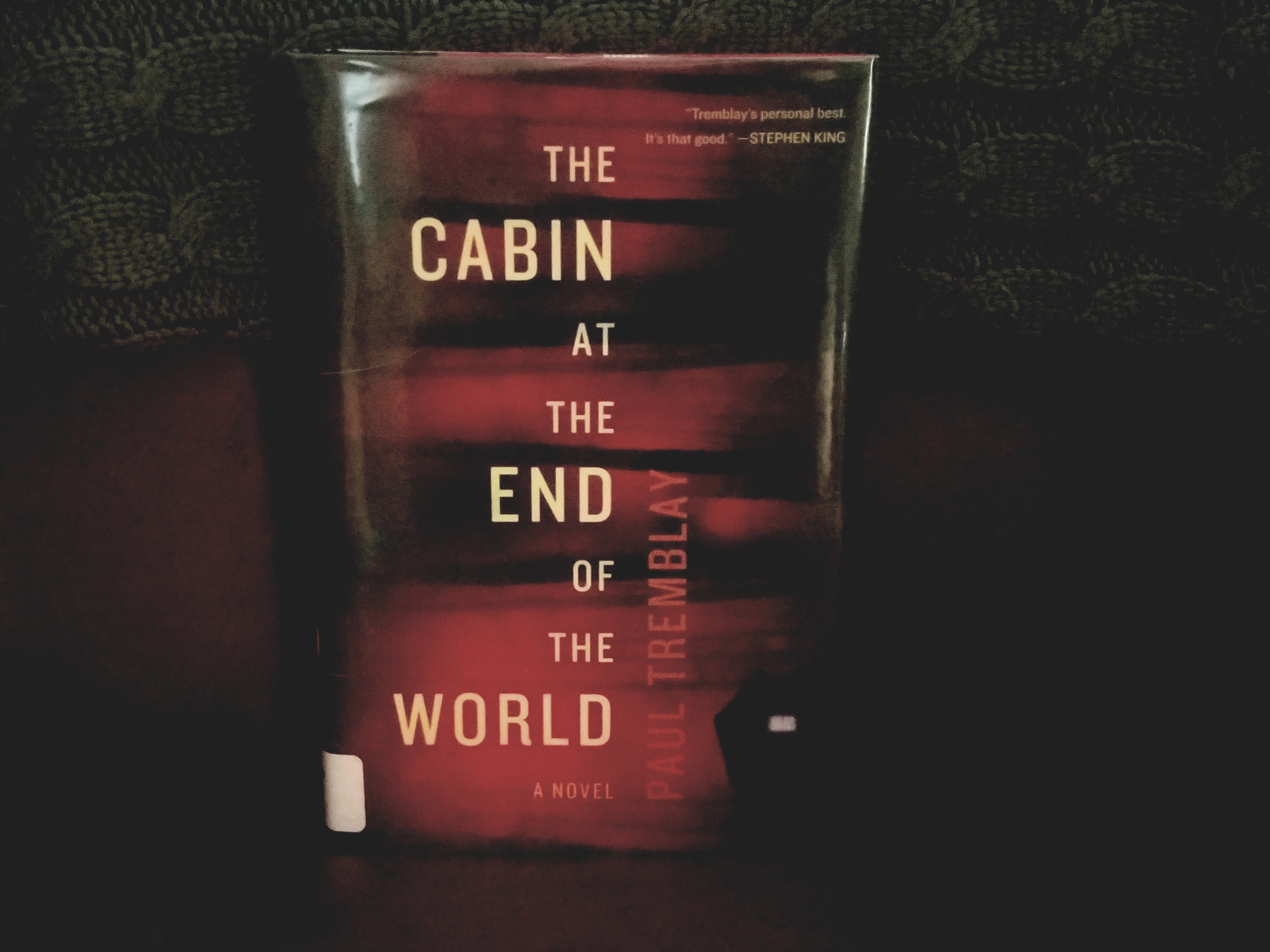 Book Cover of THE CABIN AT THE END OF THE WORLD