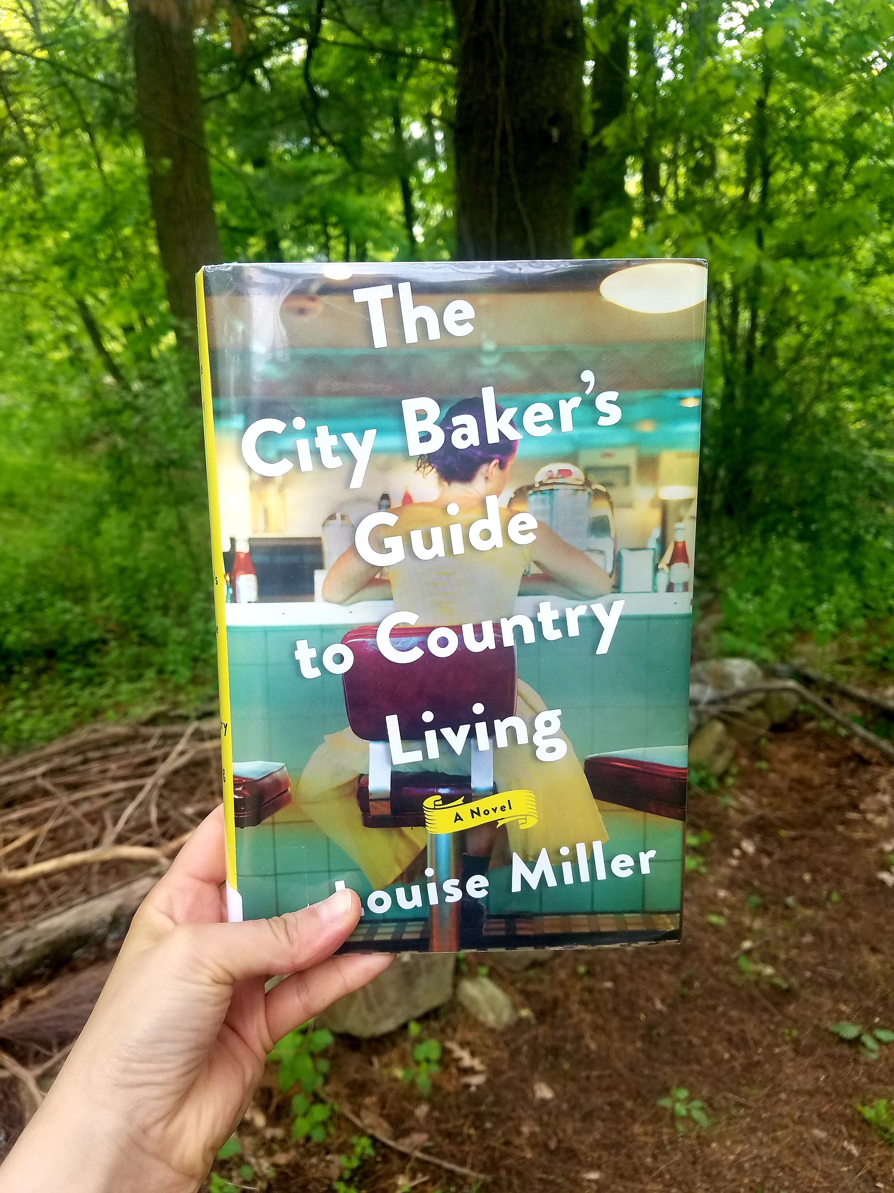 Book cover of THE CITY BAKER'S GUIDE TO COUNTRY LIVING