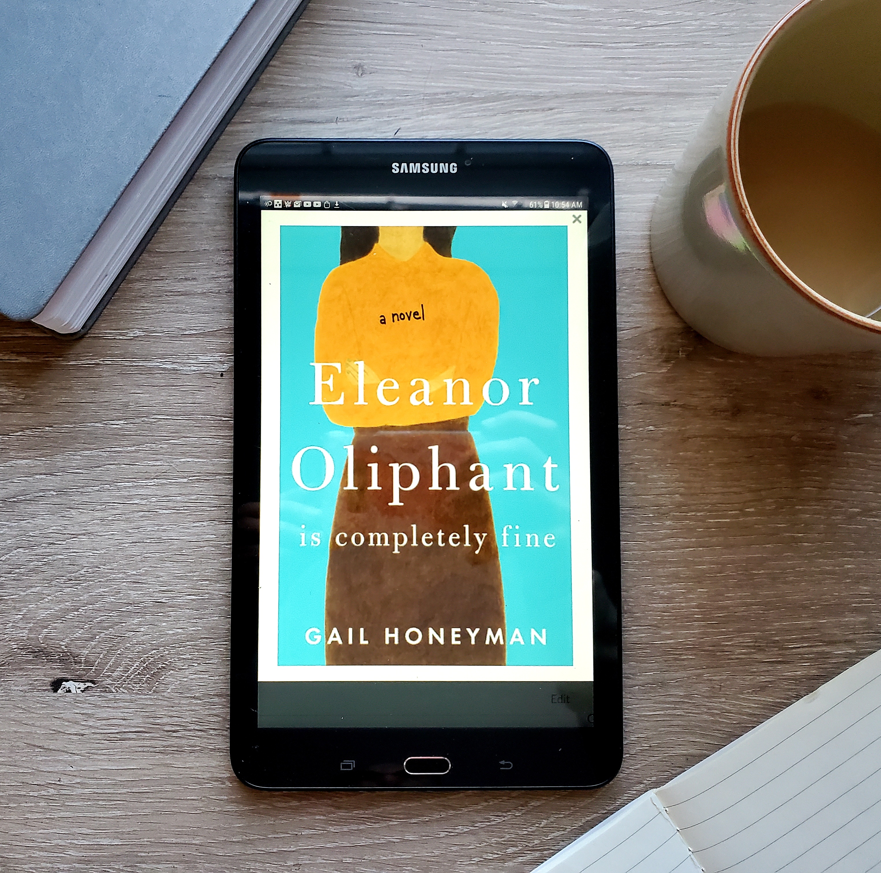 Book Review of ELEANOR OLIPHANT IS COMPLETELY FINE
