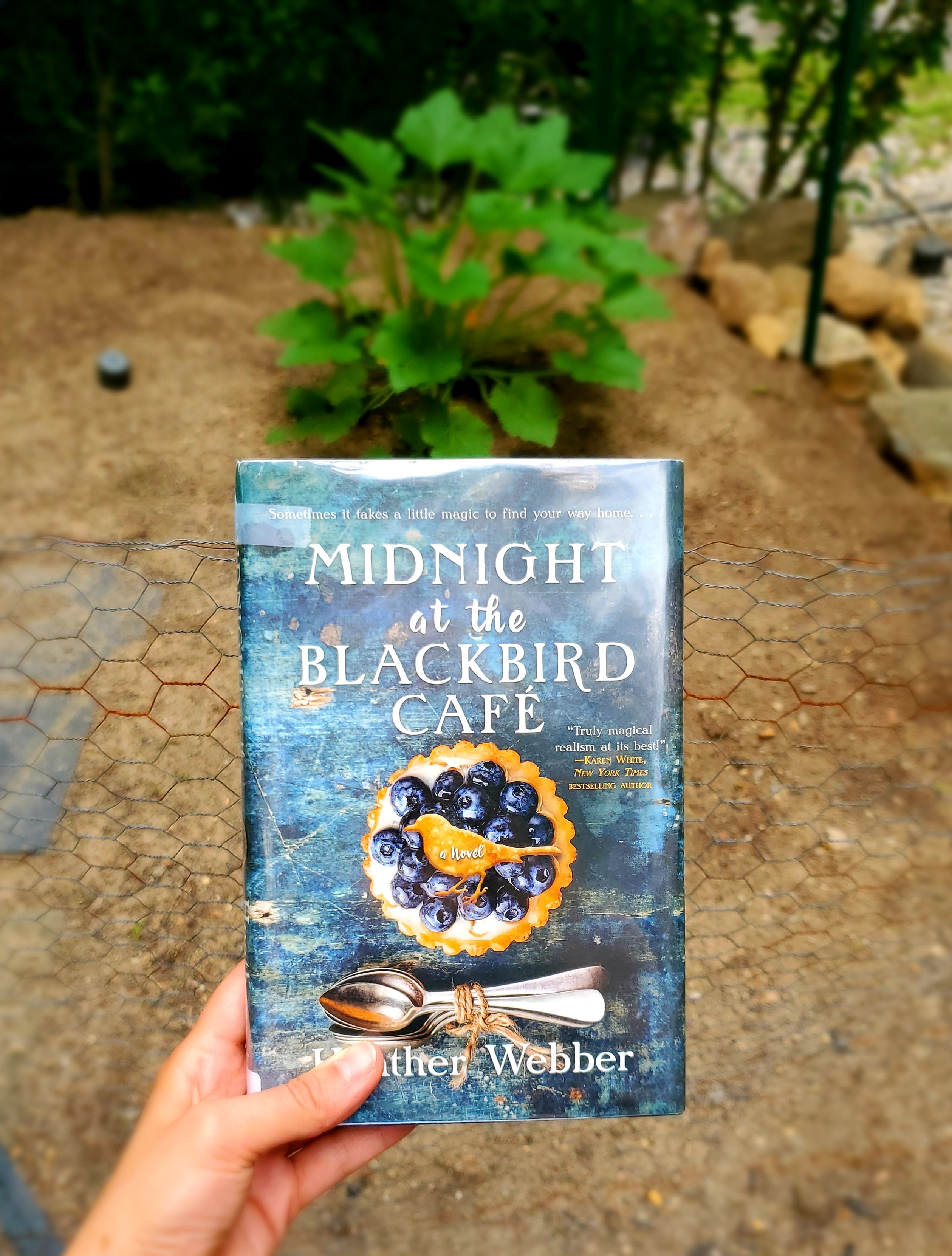 Book photo of the cover of MIDNIGHT AT THE BLACKBIRD CAFE