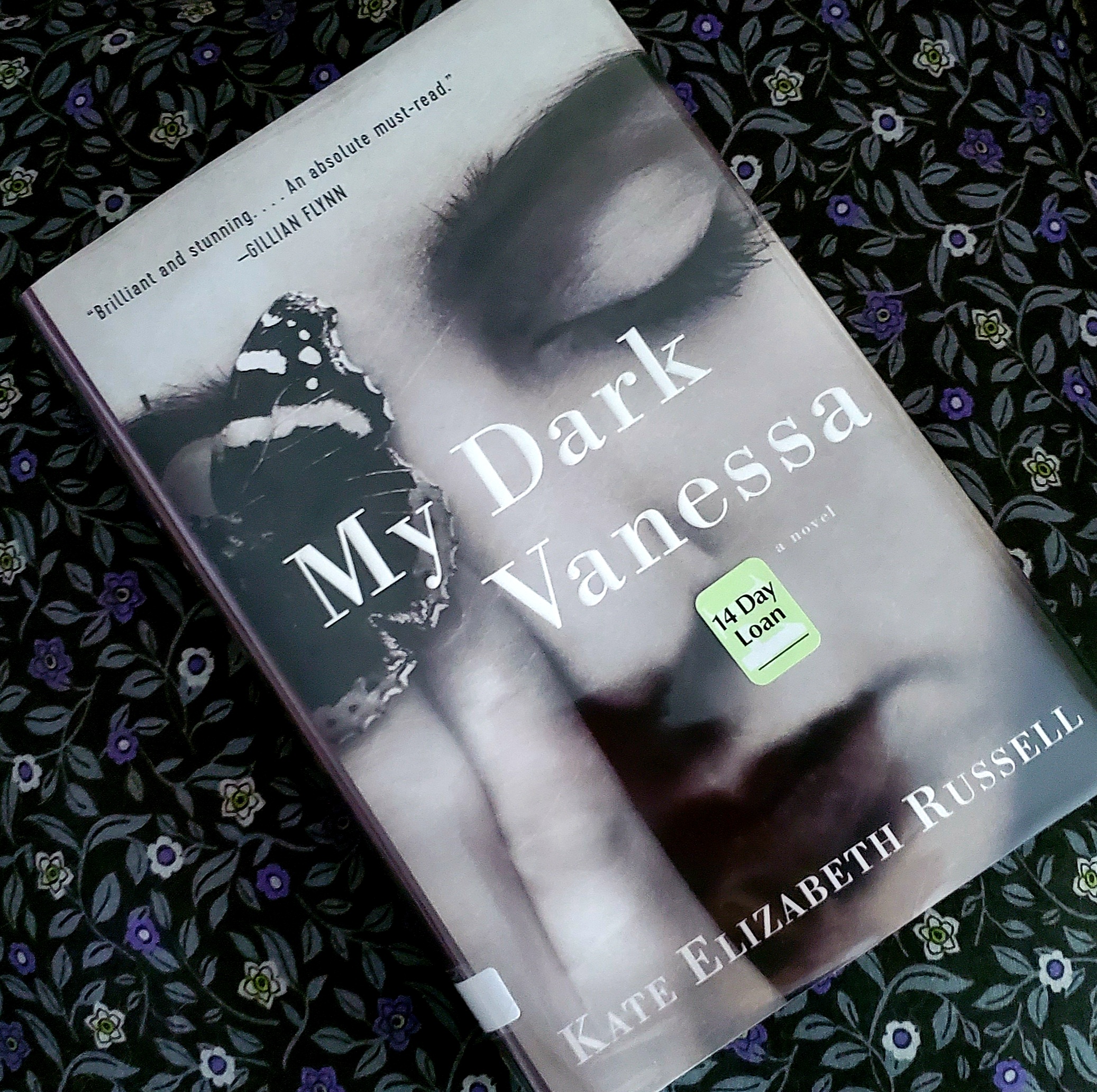 Book cover of My Dark Vanessa
