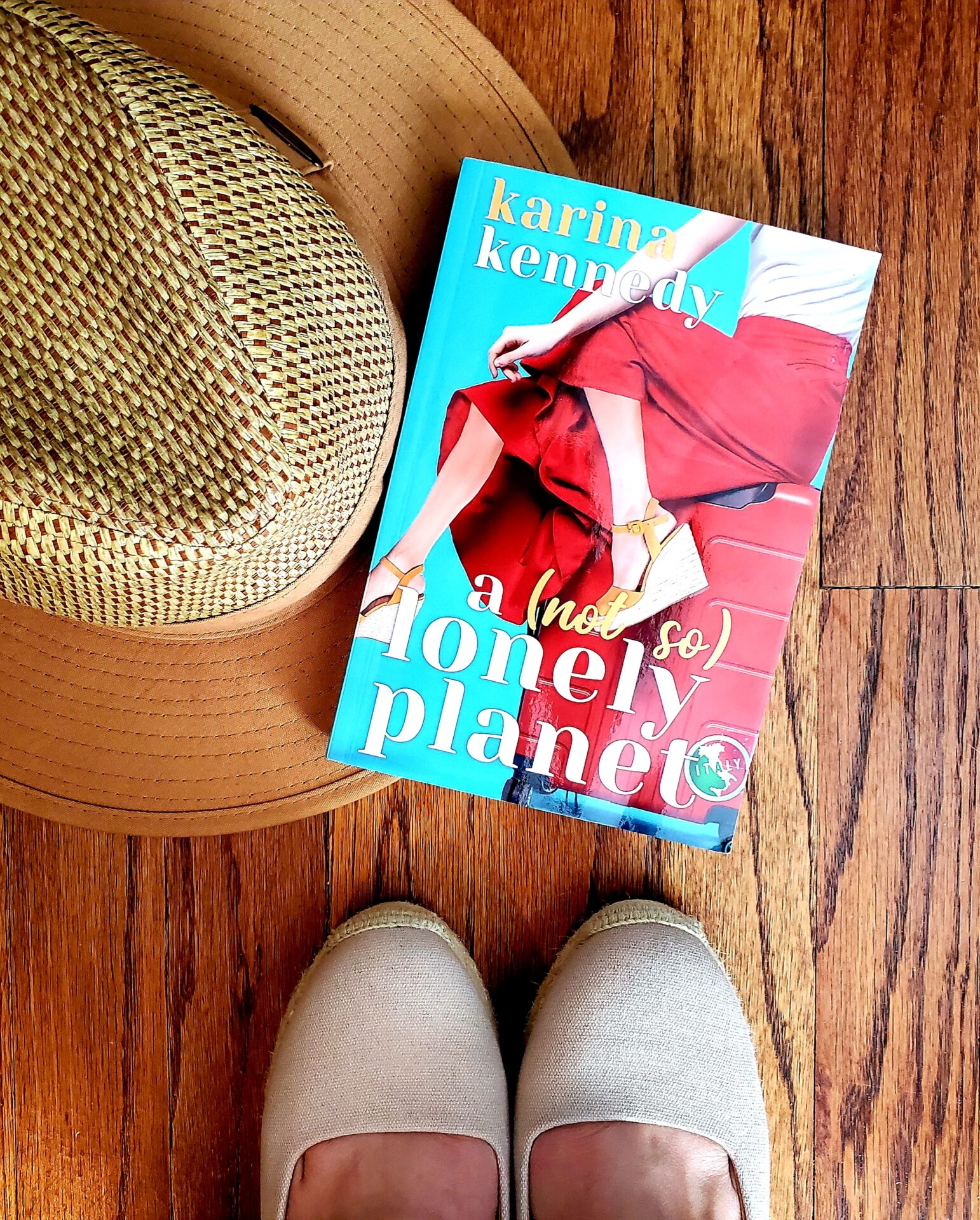 Book Review of A (NOT SO) LONELY PLANET: ITALY