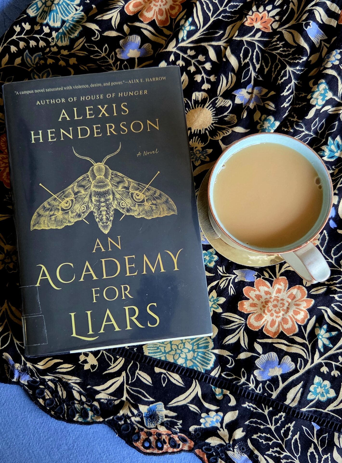 book cover for AN ACADEMY FOR LIARS by Alexis Henderson